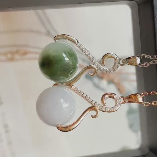 Myanmar Green and Lavender Type-A Natural Jadeite Bead Pendant Necklace