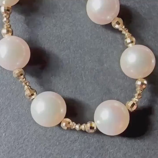 Natural Japan Akoya Pearl Necklace with 18K Gold Beads