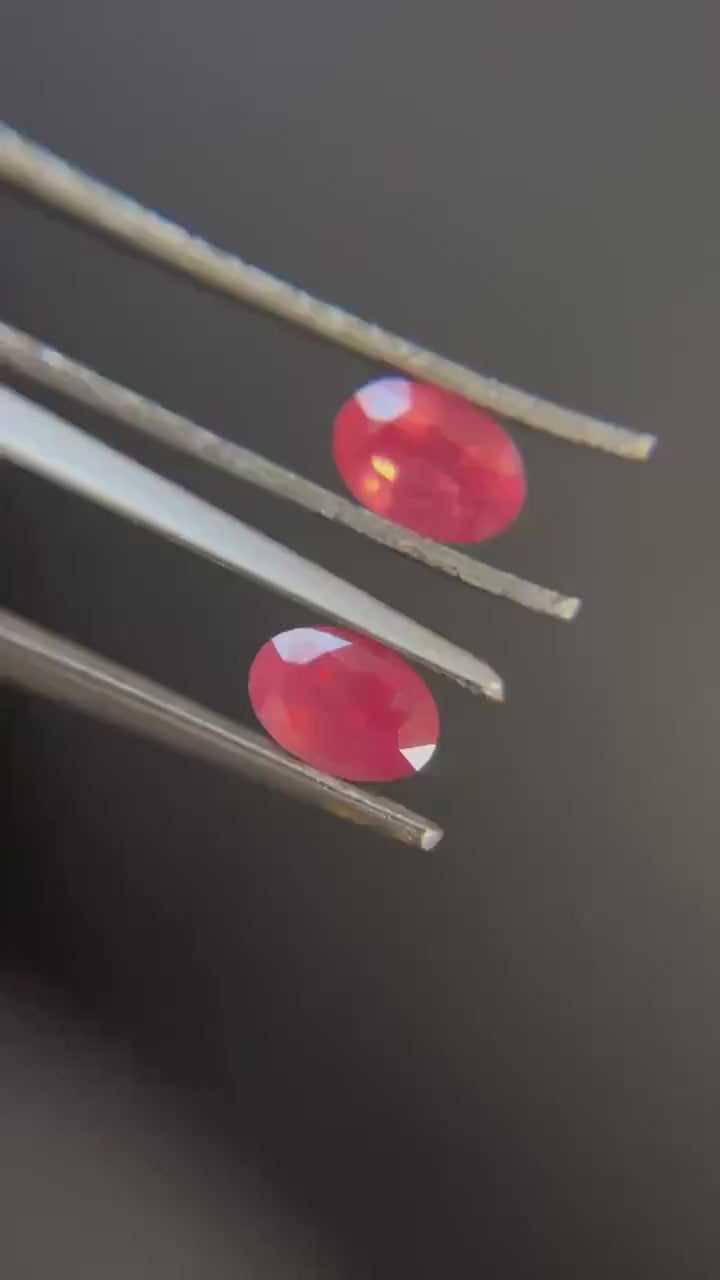 Natural Mahenge Spinel Pair Gemstones for Earrings, jewelry making
