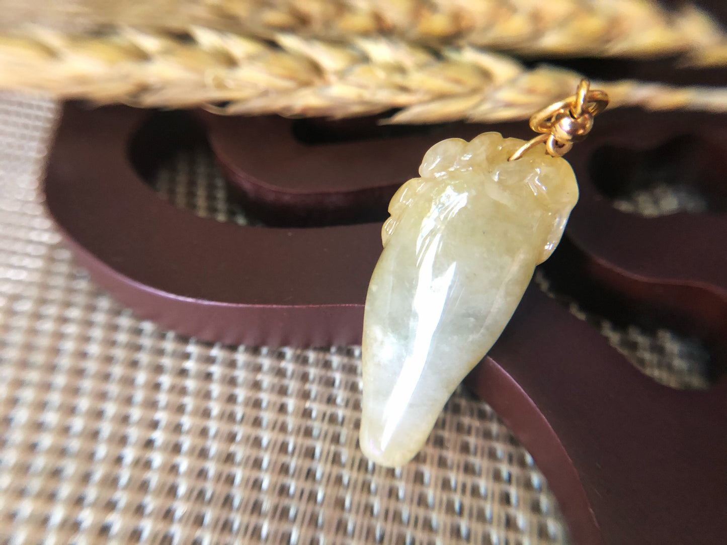 Honey Yellow Jadeite Heart Peach  Bat Longevity Jade Pendant