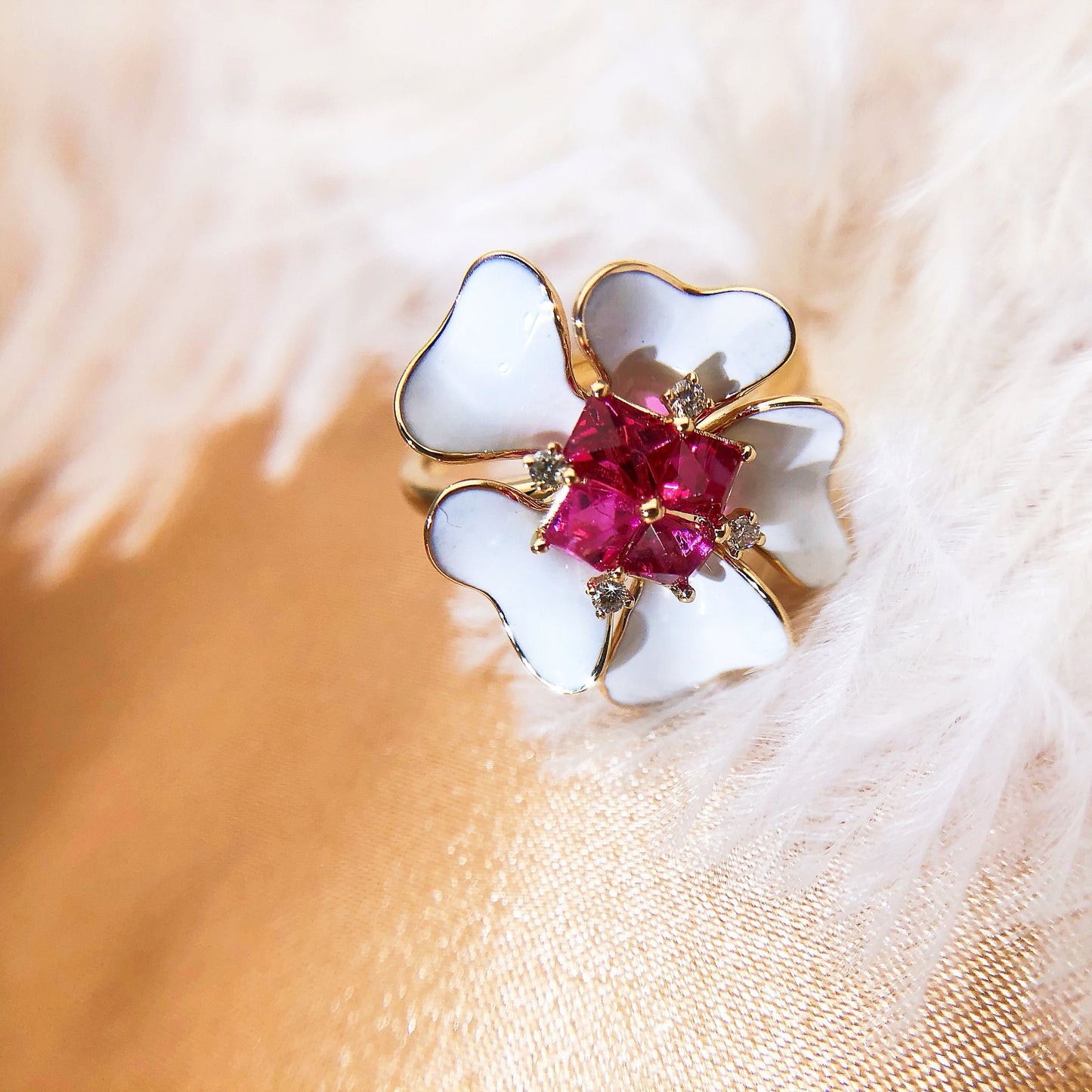 14K Gold Flower Ring with Mogok Vivid Pink Spinels