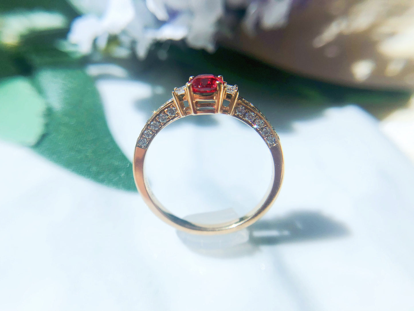 Vivid Red Spinel and Diamond 18K Gold Cocktail Ring