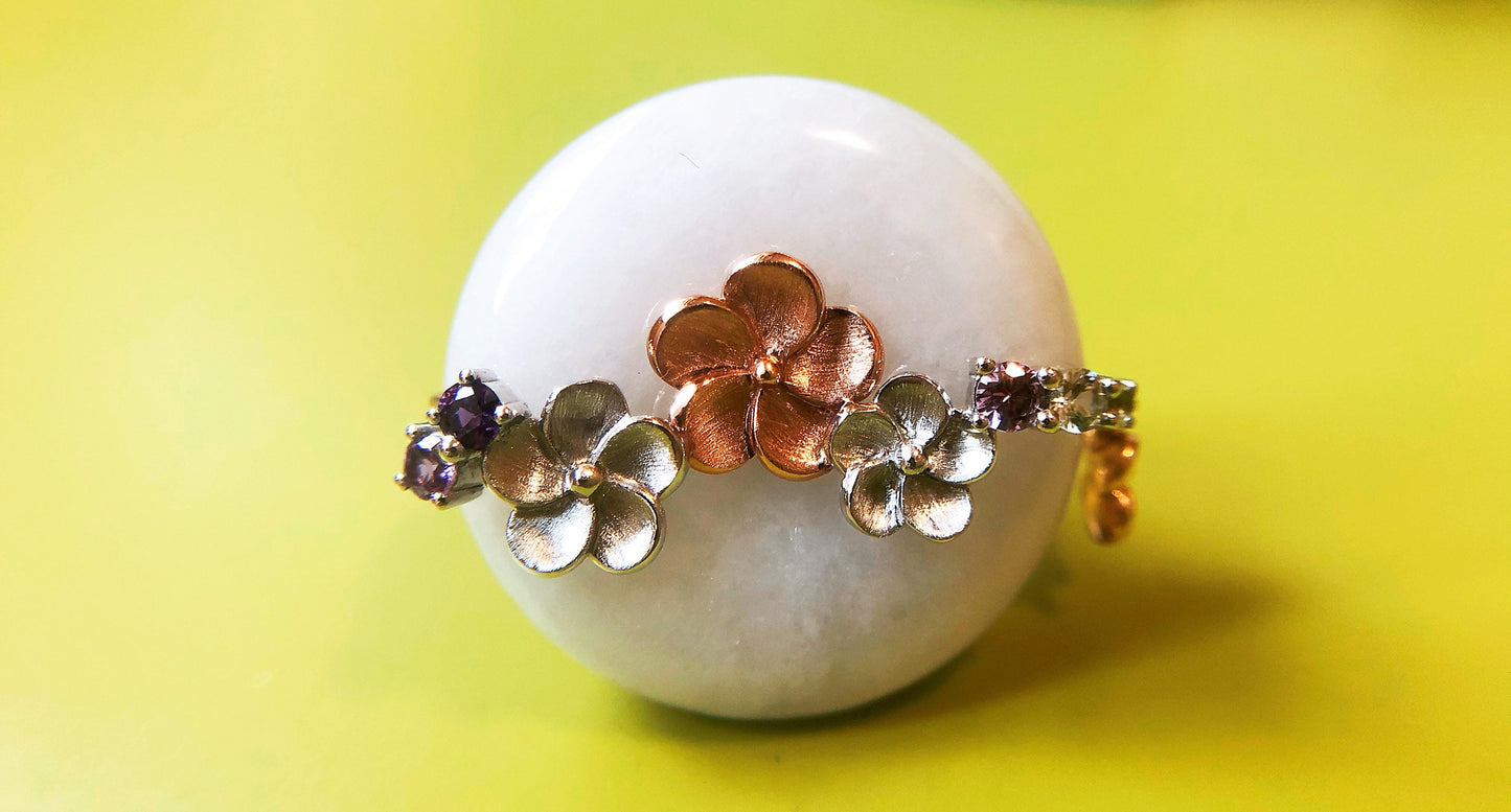 Natural Jade Donut Ring - 14K Bicolor Gold Floral Design