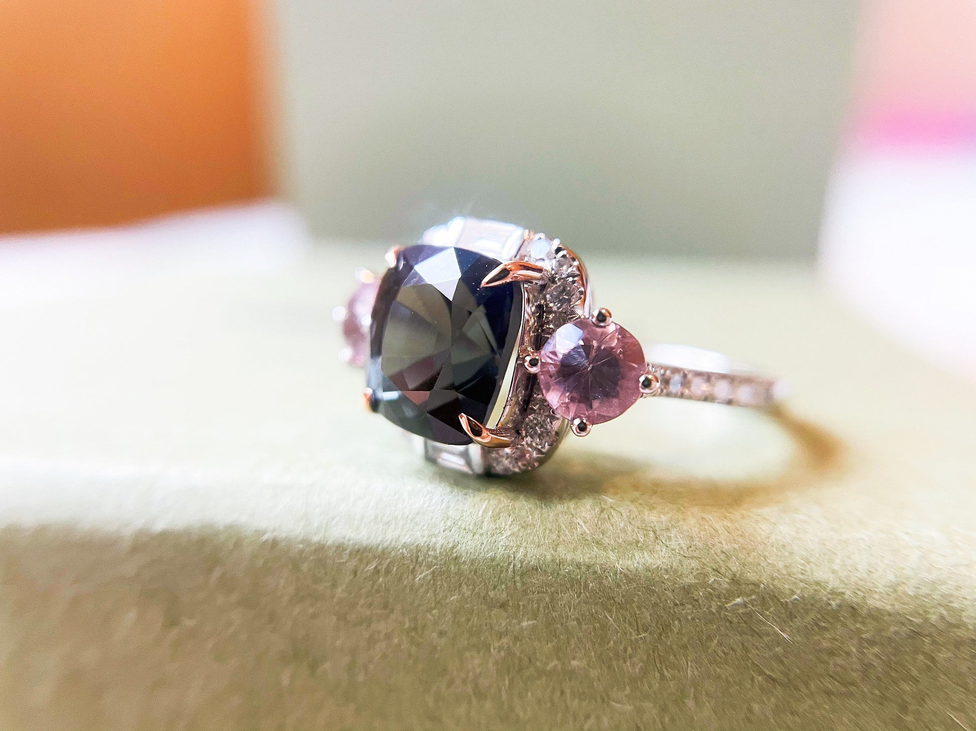 3.65 Ct Natural Myanmar Grey Spinel with Pink Spinels and Diamond 18K White Gold Ring