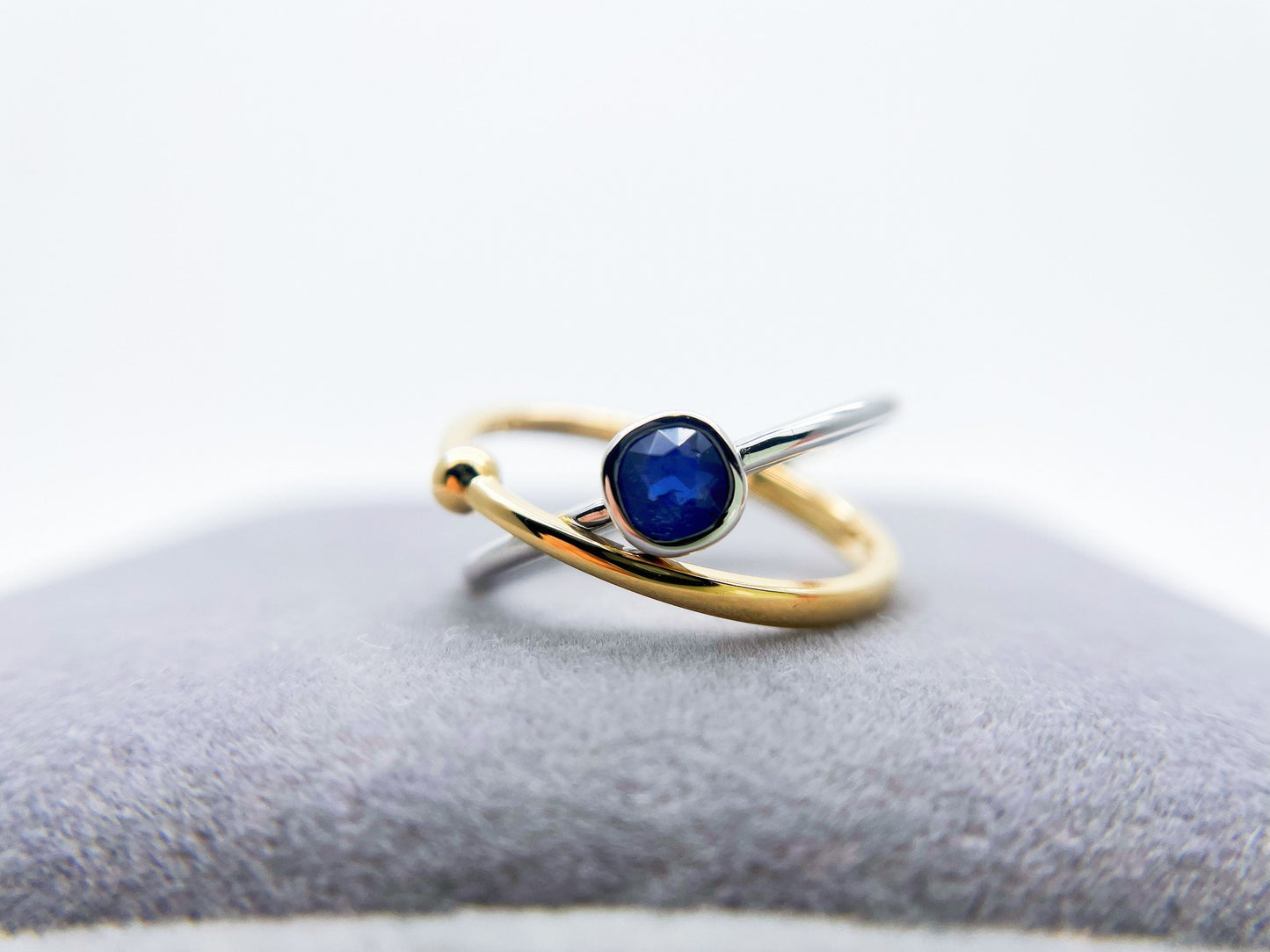 18k Bi-color Gold Blue Sapphire Galaxy Ring