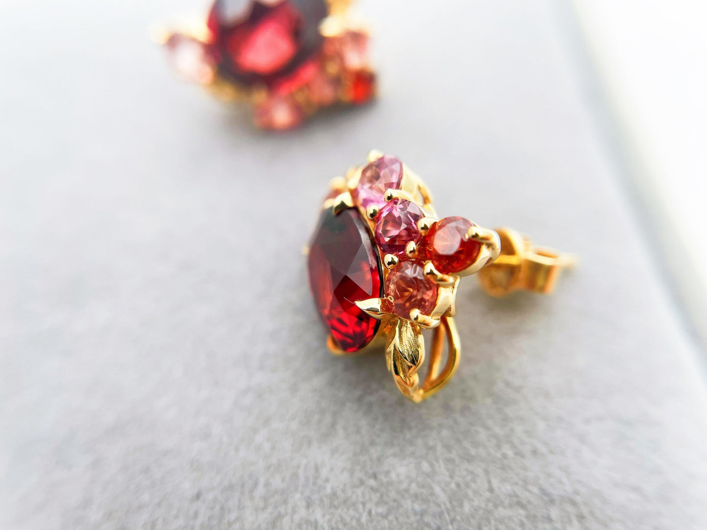 Red Garnet Spinel Earrings in 18K Yellow Gold Leafy Studs