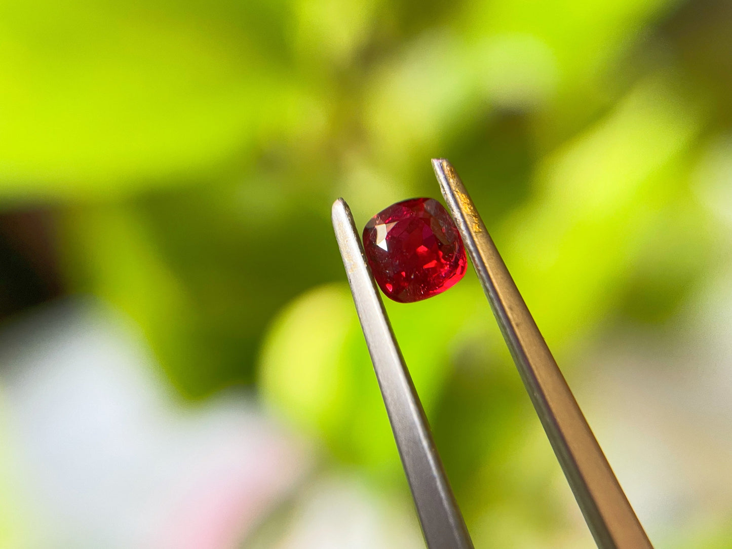 Natural Myanmar Vivid Jedi Red Spinel Gemstone