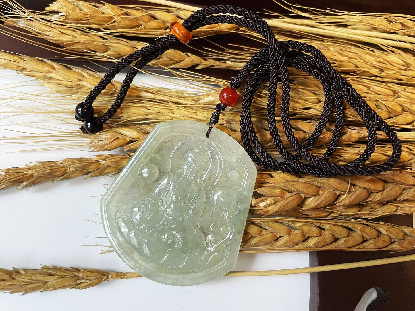 Translucent Jadeite Buddha Pendant - Meditation