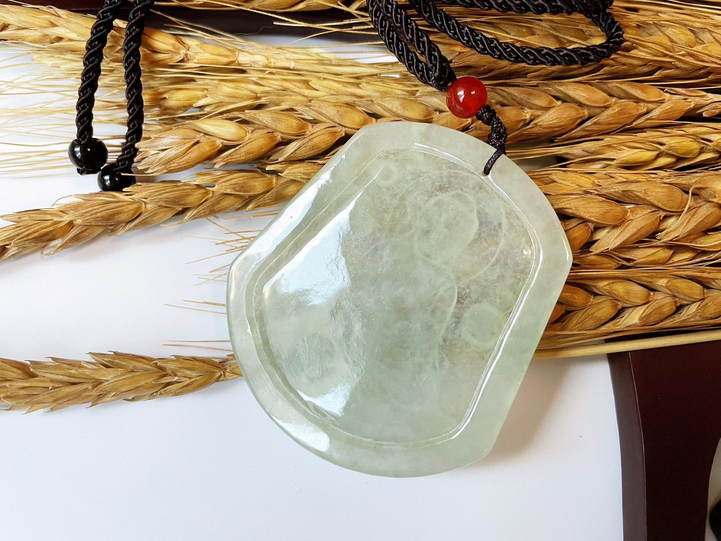 Translucent Jadeite Buddha Pendant - Meditation