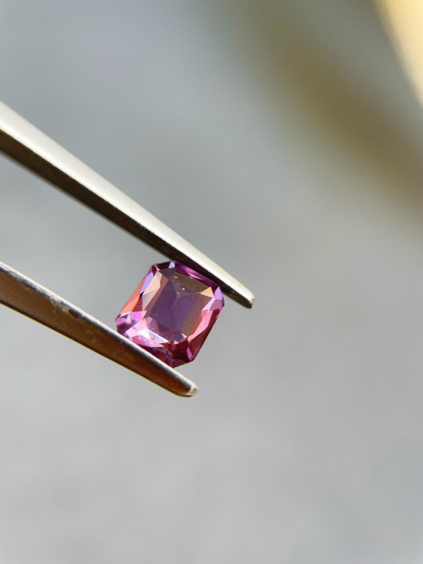 Natural Sri Lanka Magenta Color Sapphire