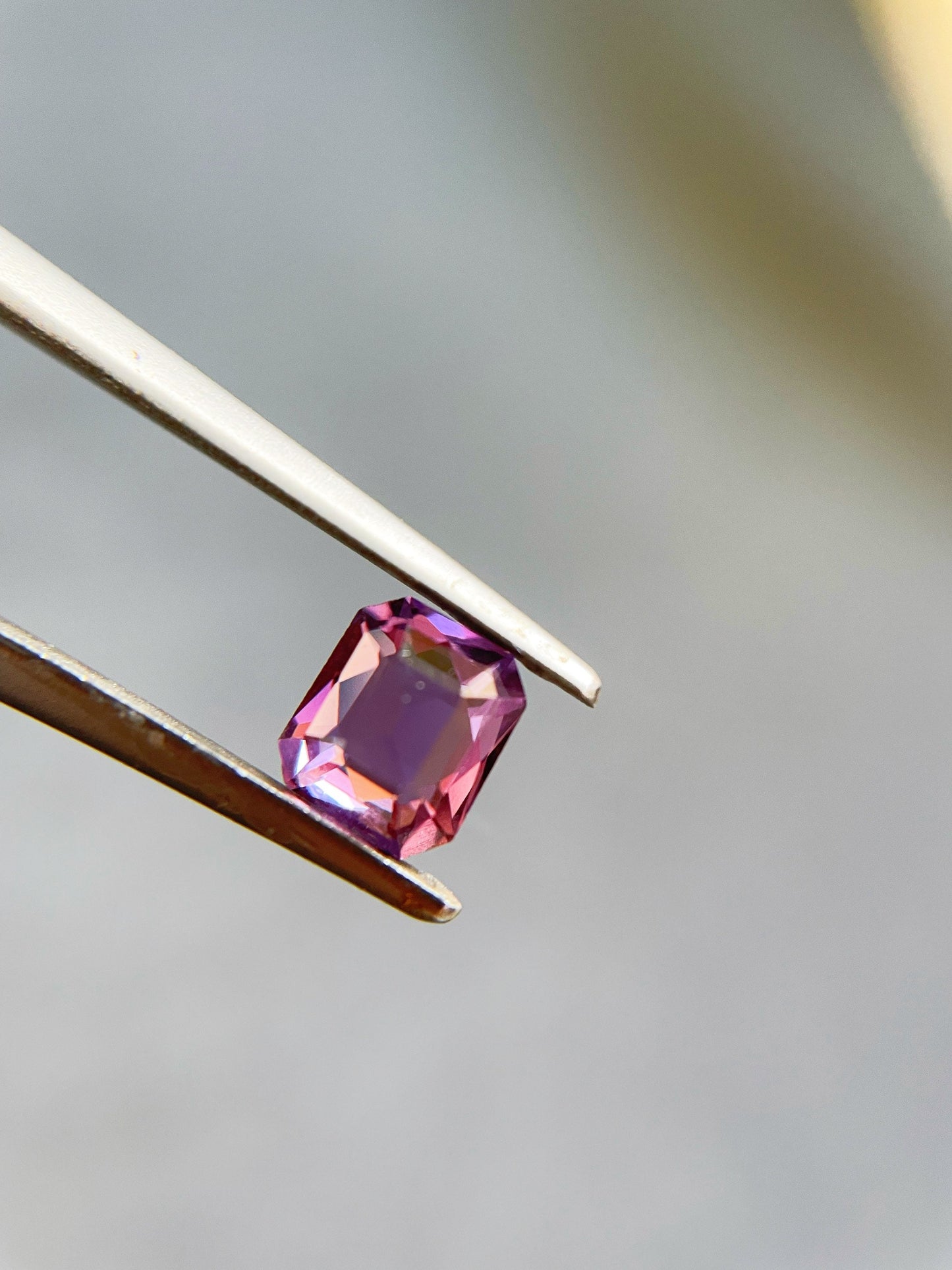 Natural Sri Lanka Magenta Color Sapphire