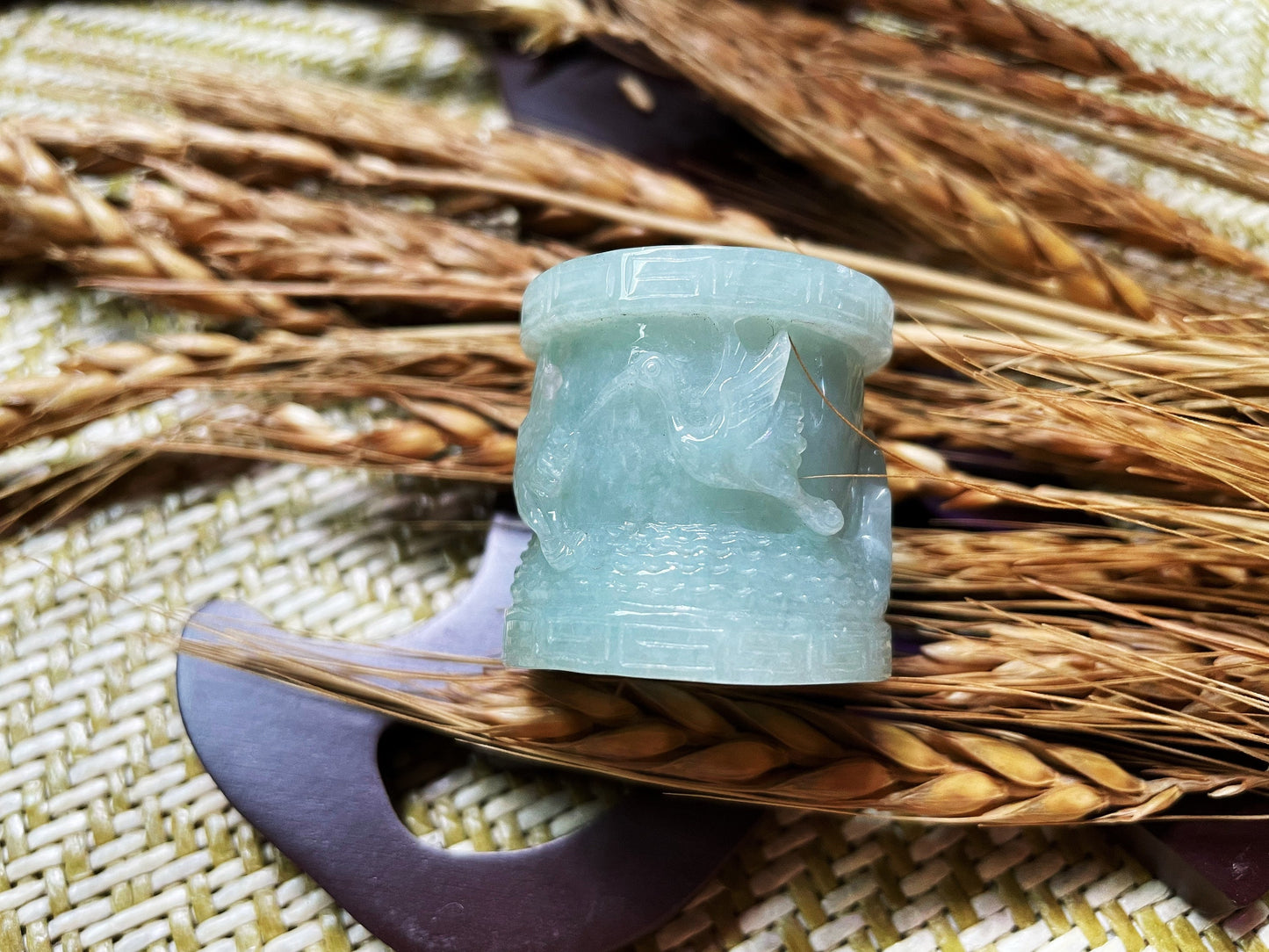 Jadeite Crane Thumb Ring - Symbol of Happiness and Longevity