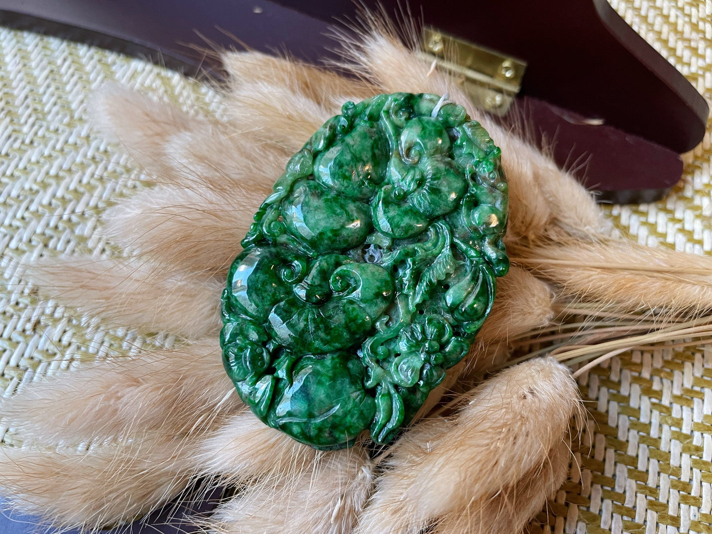 Vivid Green Jade Ruyi Pendant - Longevity Peach Flower Bat