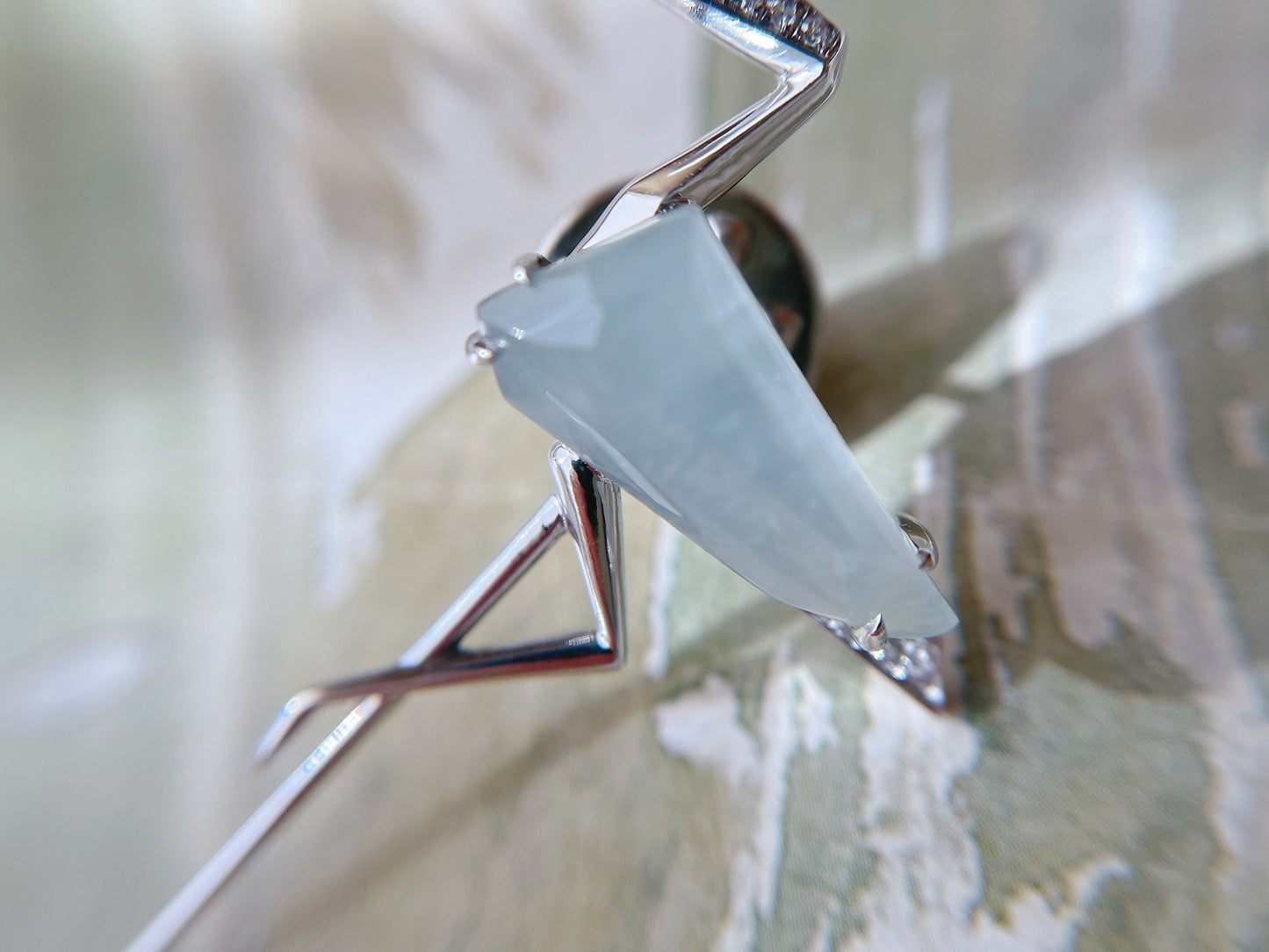 Icy Jadeite Crane Brooch - Symbol of Longevity