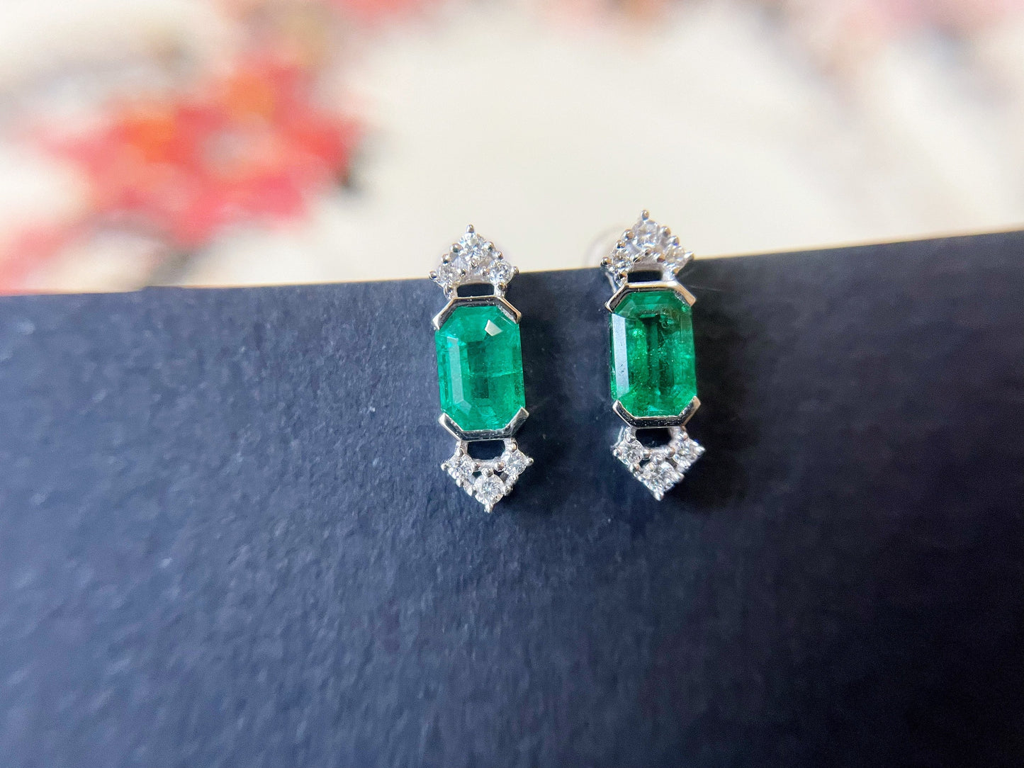 18k White Gold Emerald and Diamond Earrings