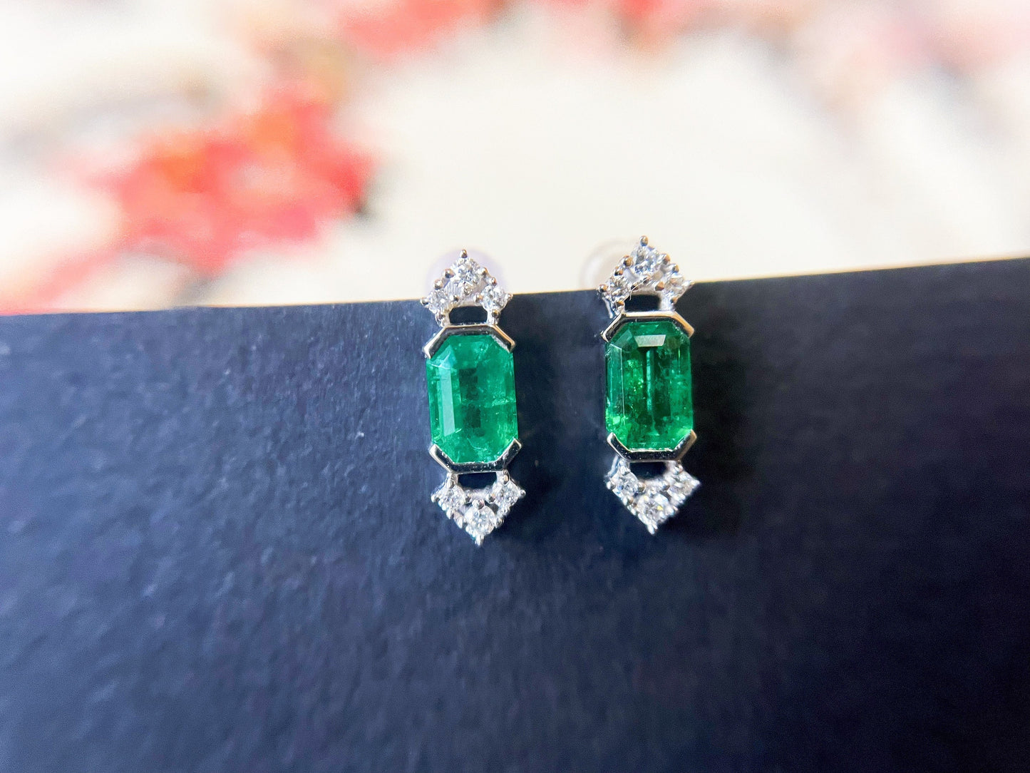 18k White Gold Emerald and Diamond Earrings