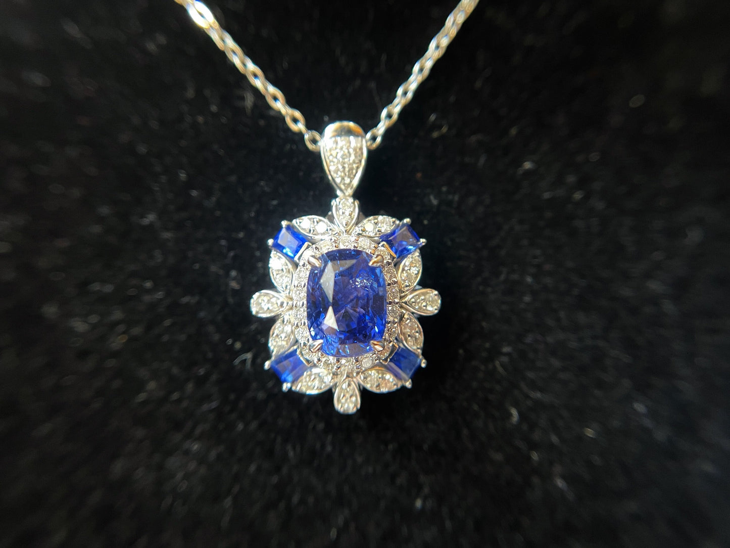 18K White Gold Blue Sapphire Ring and Pendant with Diamonds - Versatile Two-Way Design