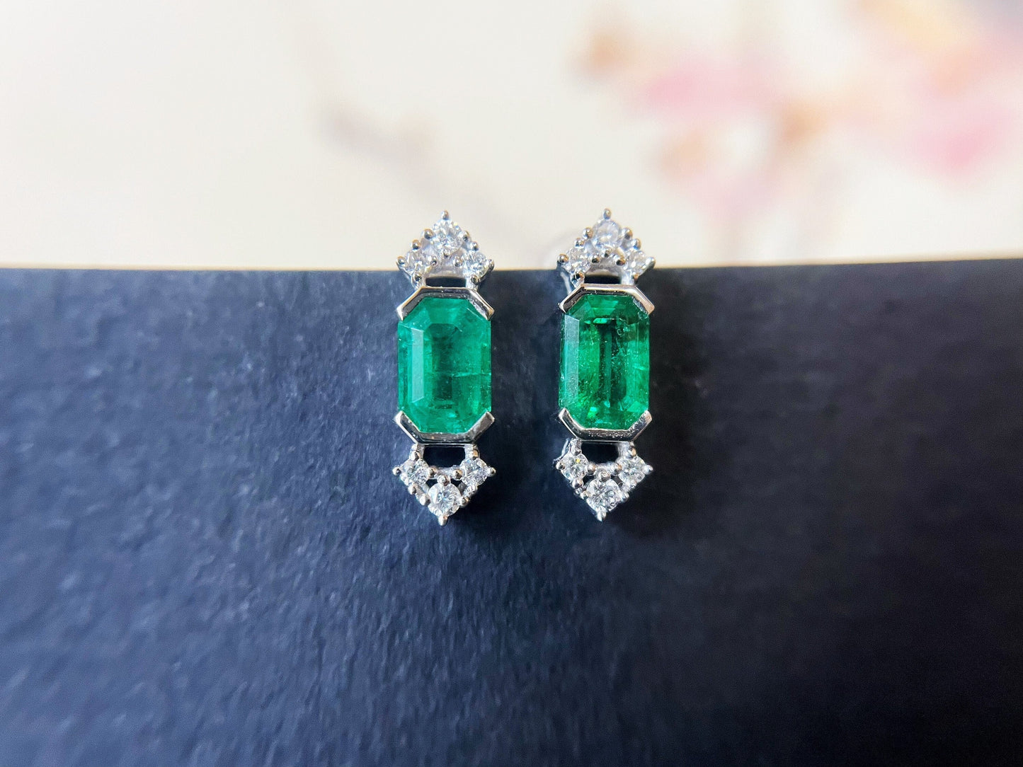 18k White Gold Emerald and Diamond Earrings