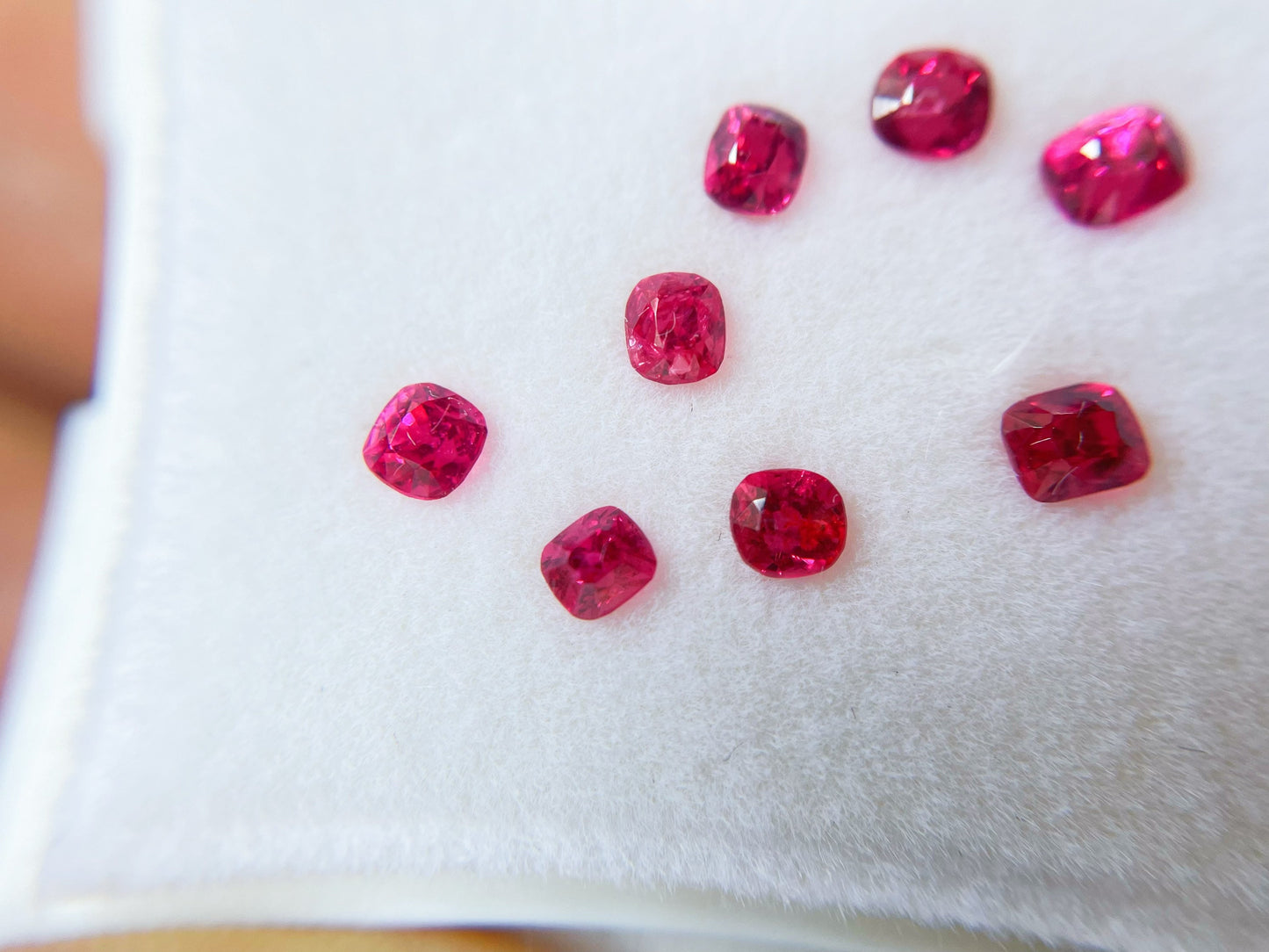 Natural Myanmar Mansin Red Spinel Gemstone