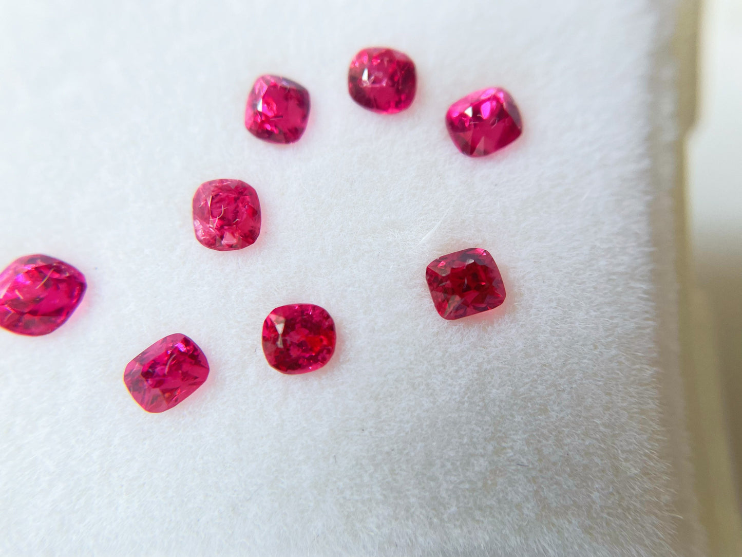 Natural Myanmar Mansin Red Spinel Gemstone