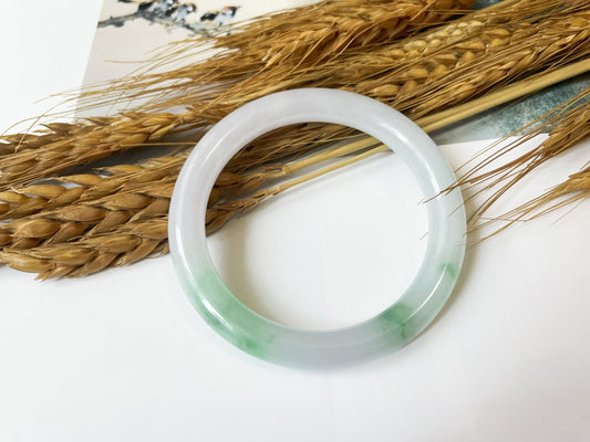 Icy Type Green Jade Bangle - 54 mm