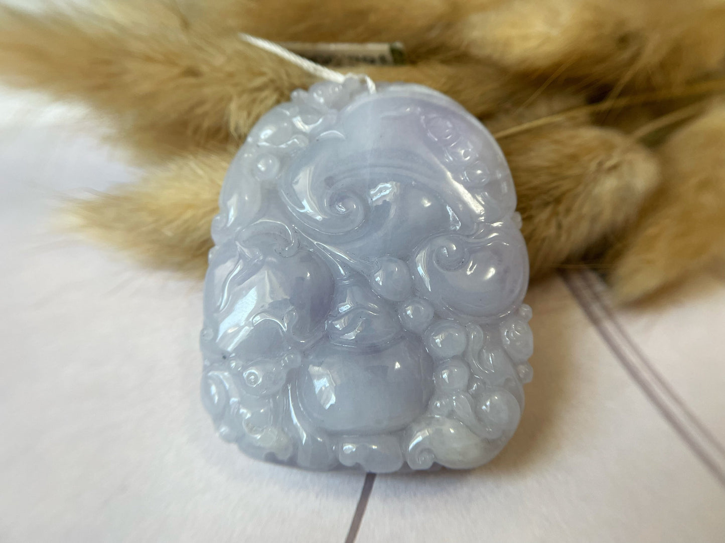 Lavender Jadeite Carved Peach Ruyi Gemstone