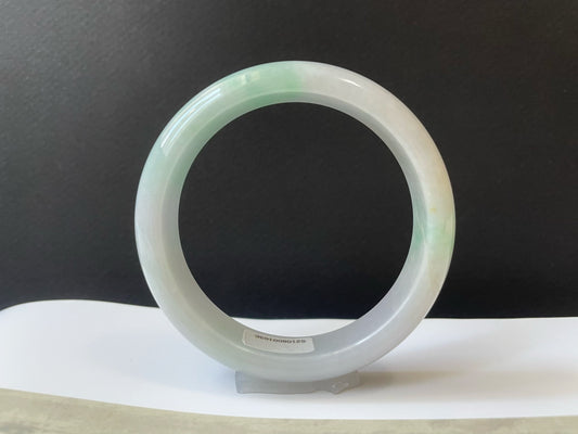 Apple Green Jade Bangle - 54.4 mm