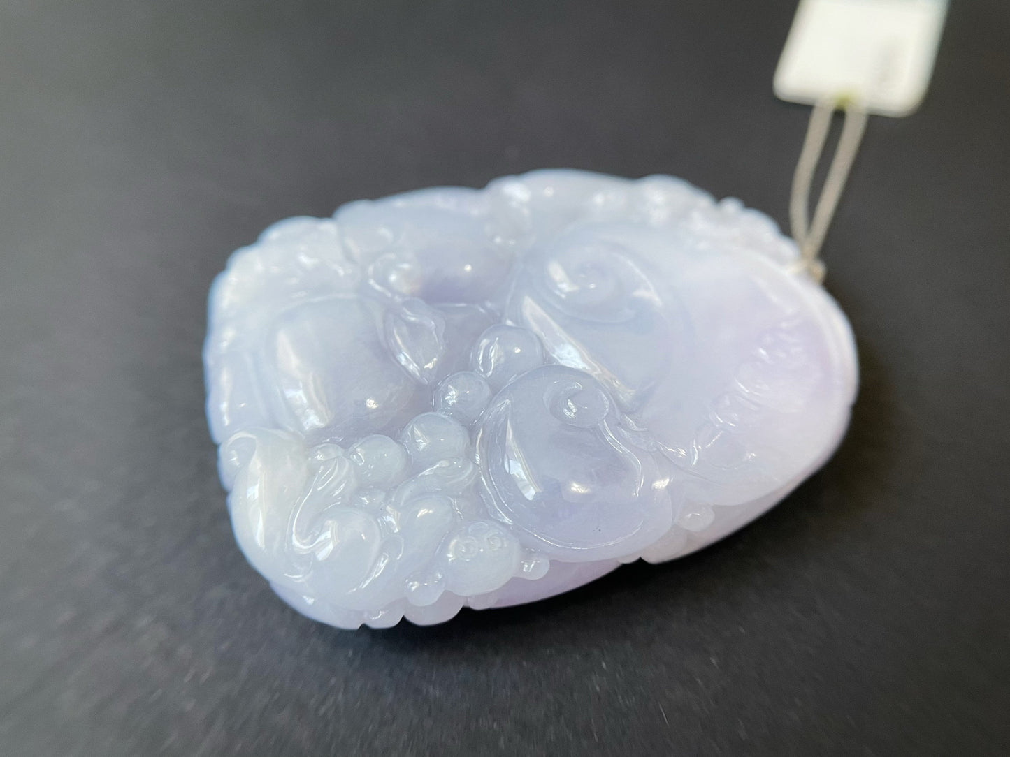 Lavender Jadeite Carved Peach Ruyi Gemstone