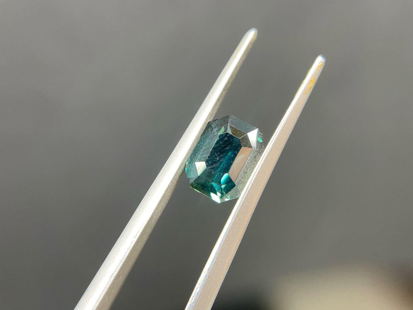 Certified Sri Lanka Unheated Teal Sapphire Gemstone