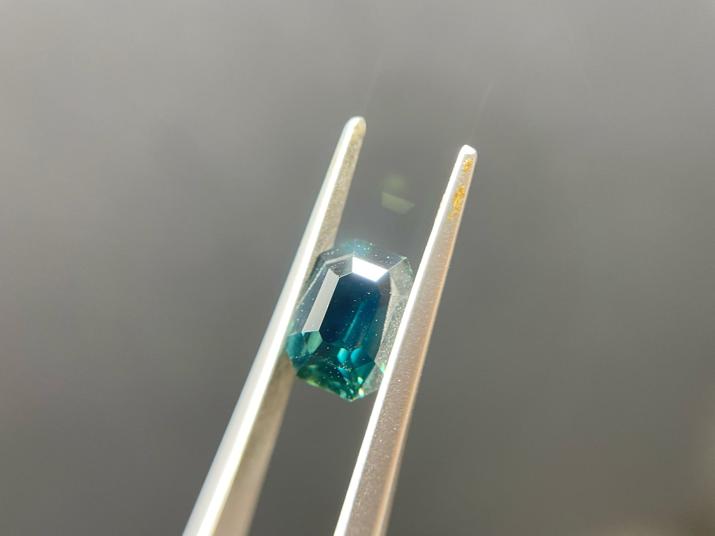 Certified Sri Lanka Unheated Teal Sapphire Gemstone