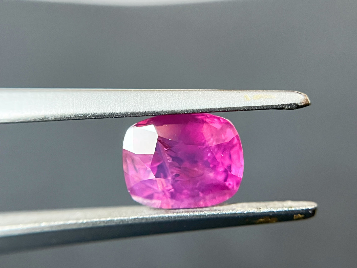 Certified Natural Vivid Pink Sapphire - Stunning Pink Gemstone