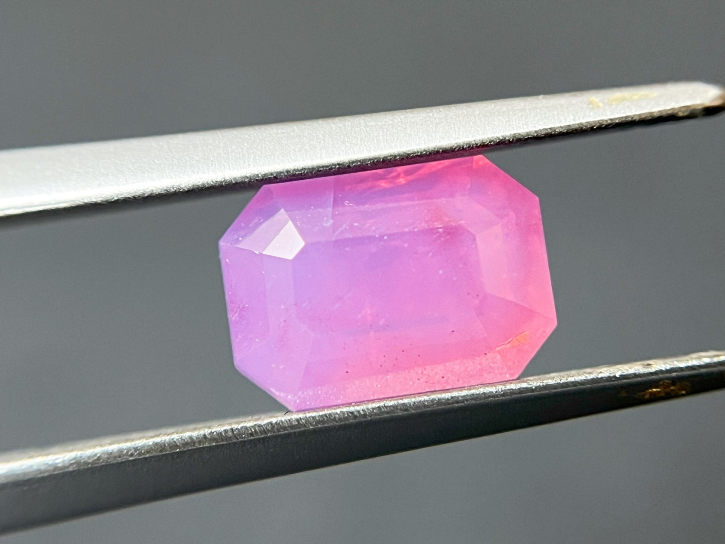 Certified Natural Vivid Pink Mahenge Spinel