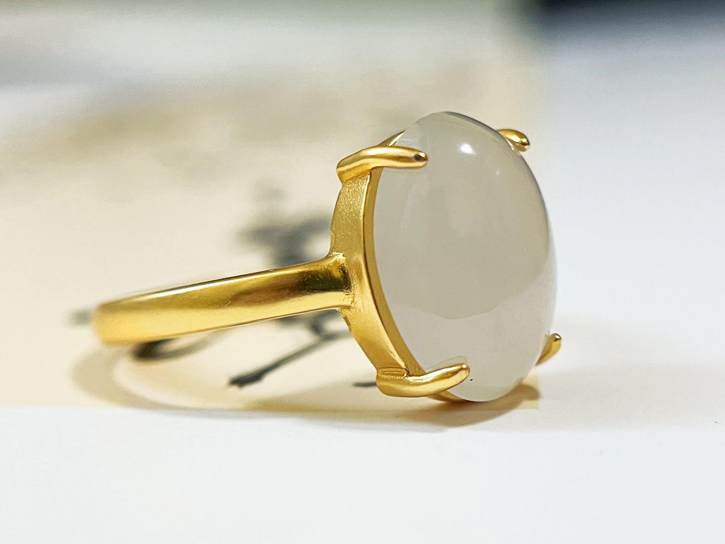 Icy Jadeite Ring - Classic Gold 925 Silver