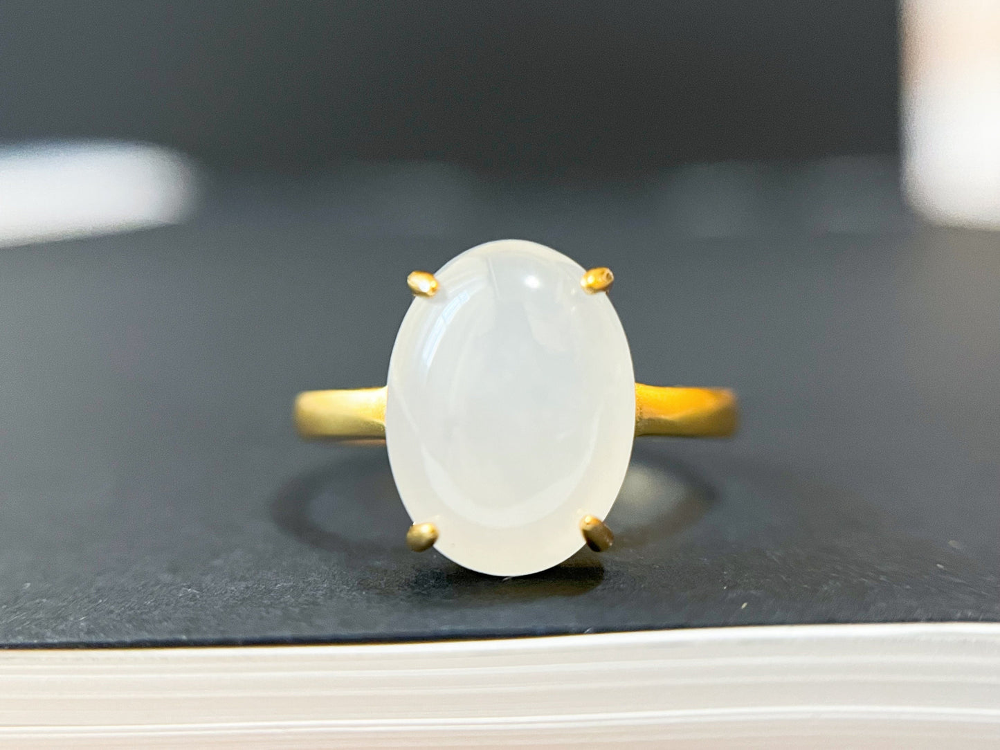 Icy Jadeite Ring - Classic Gold 925 Silver