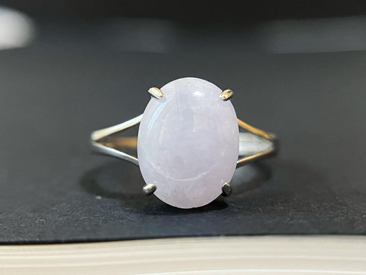 Lavender Myanmar Jadeite Ring