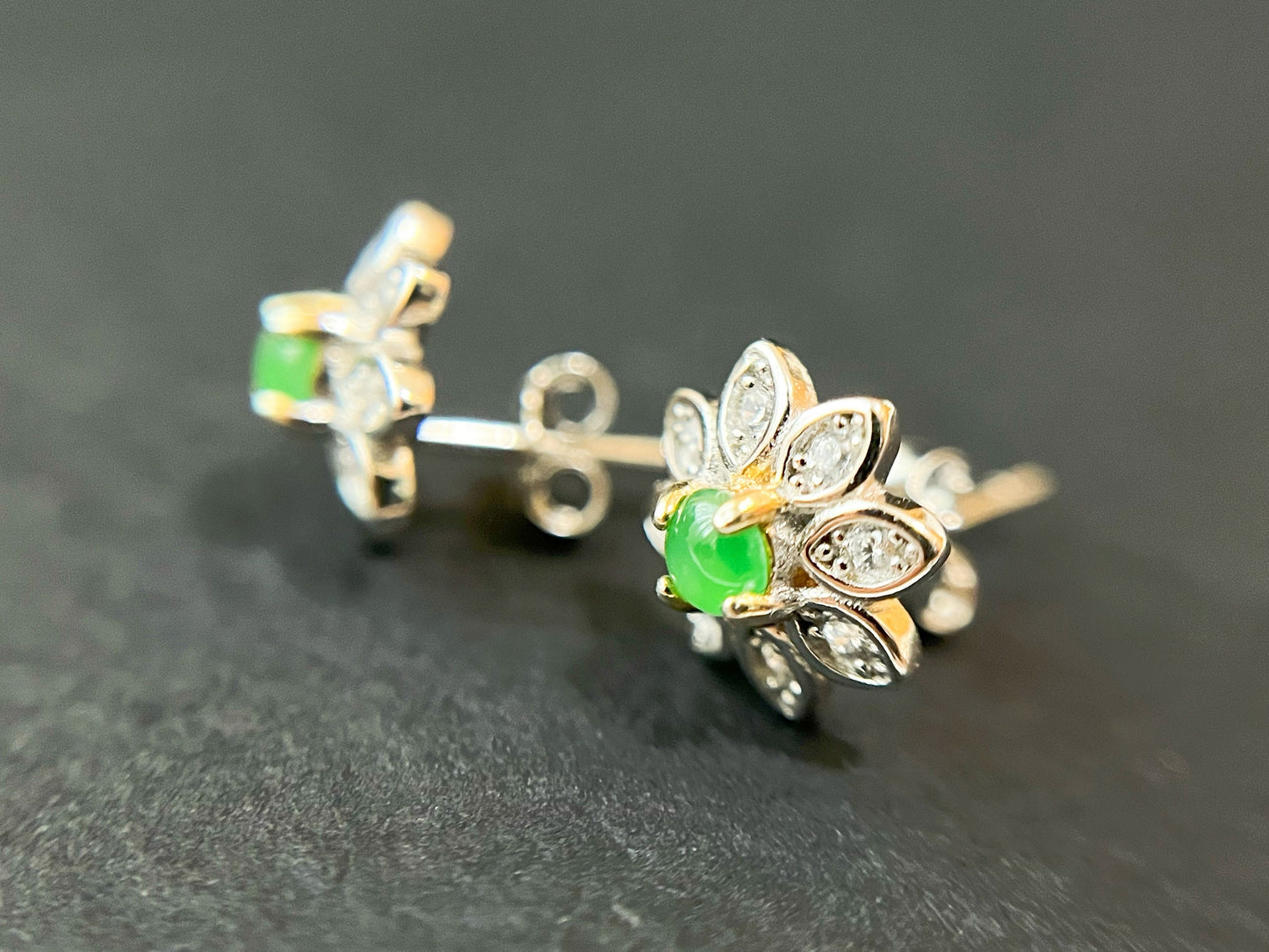 Jadeite Cabochon Sterling Silver Sunflower Ear Studs