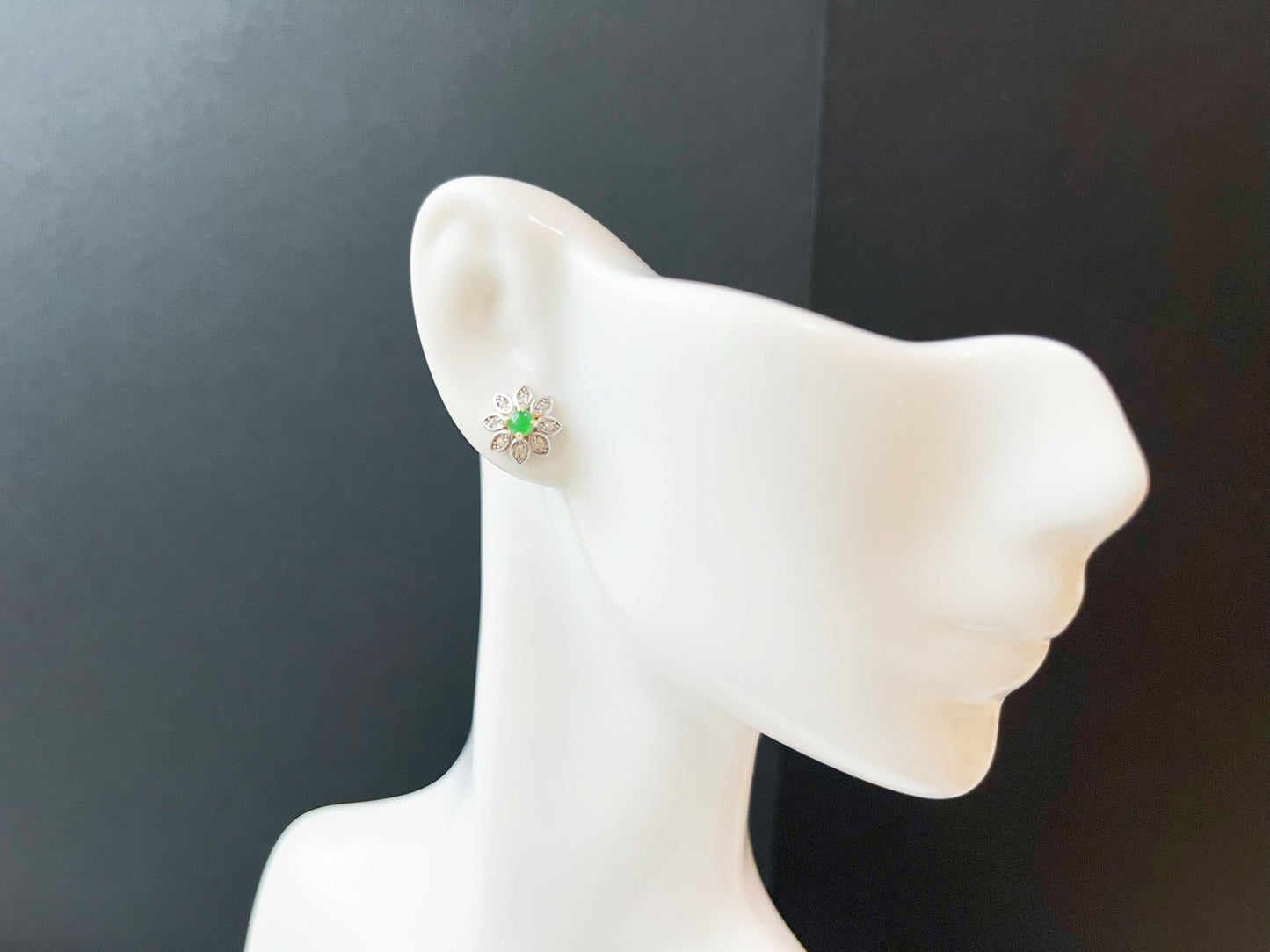 Jadeite Cabochon Sterling Silver Sunflower Ear Studs